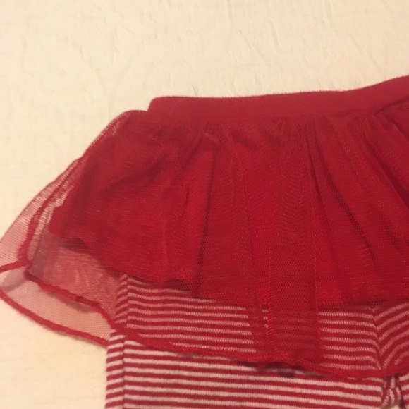 9m (6/$20) Tutu Leggings Red Pinstripe - Picture 3 of 10